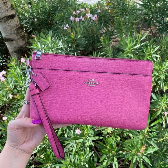Coach Pink Leather Zippered Wallet Wristlet - Picture 1 of 16